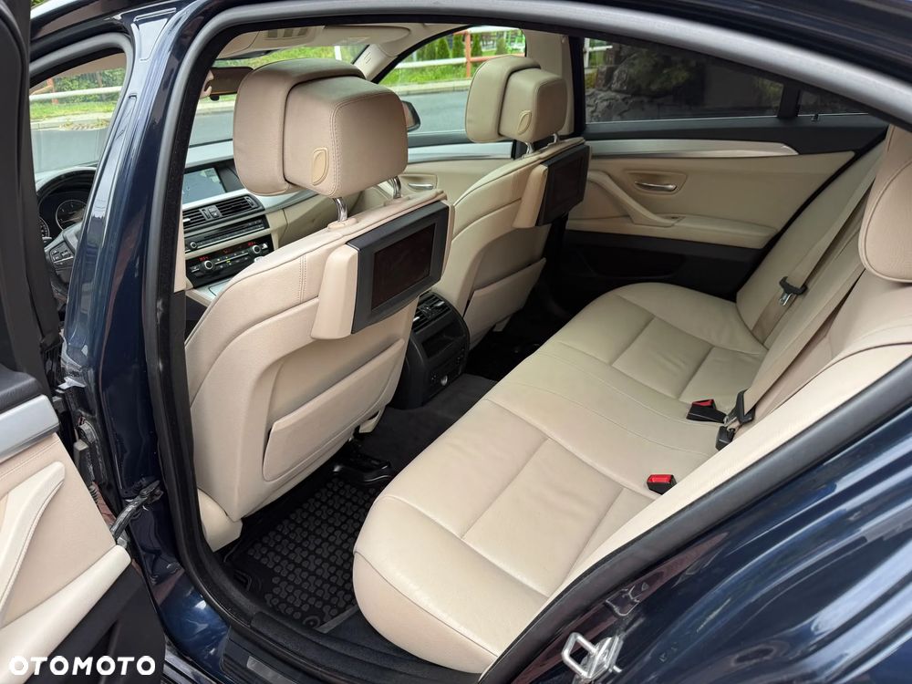 BMW Seria 5 520d Sport-Aut - 10