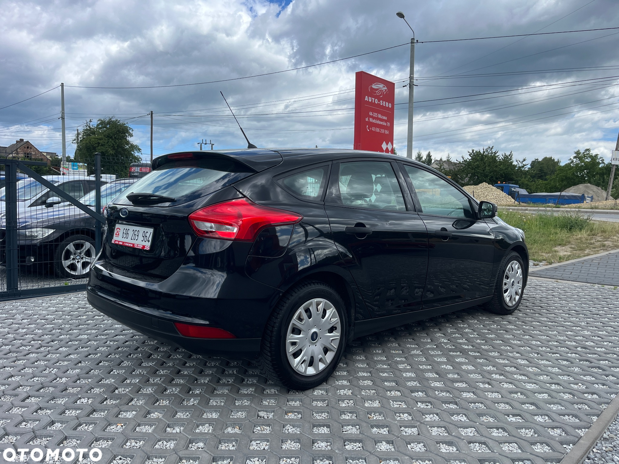 Ford Focus - 12