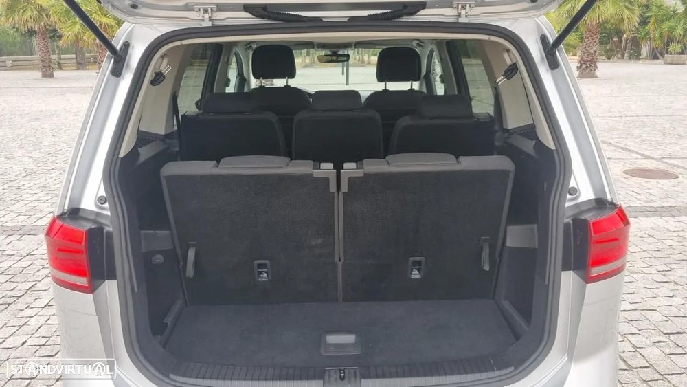 VW Touran 1.5 TSI Confortline - 21