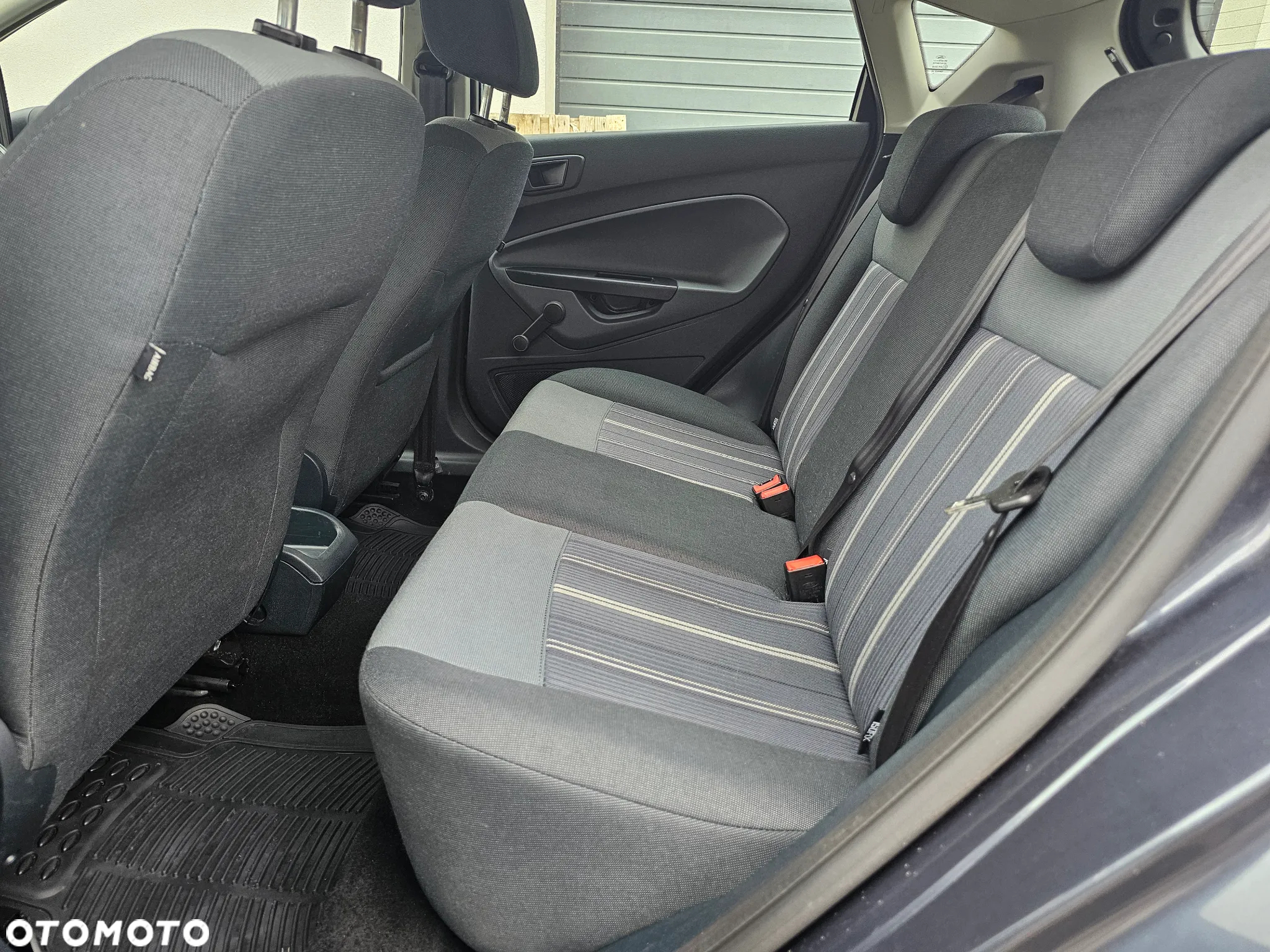 Ford Fiesta 1.25 Ambiente - 16