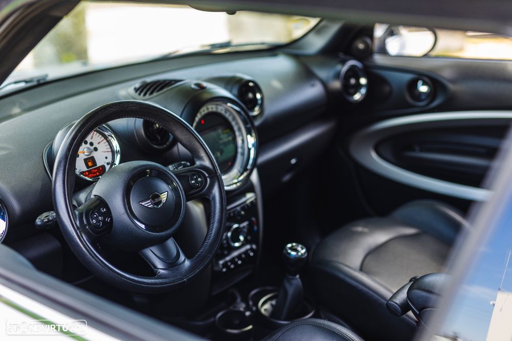 MINI Paceman Cooper D - 17