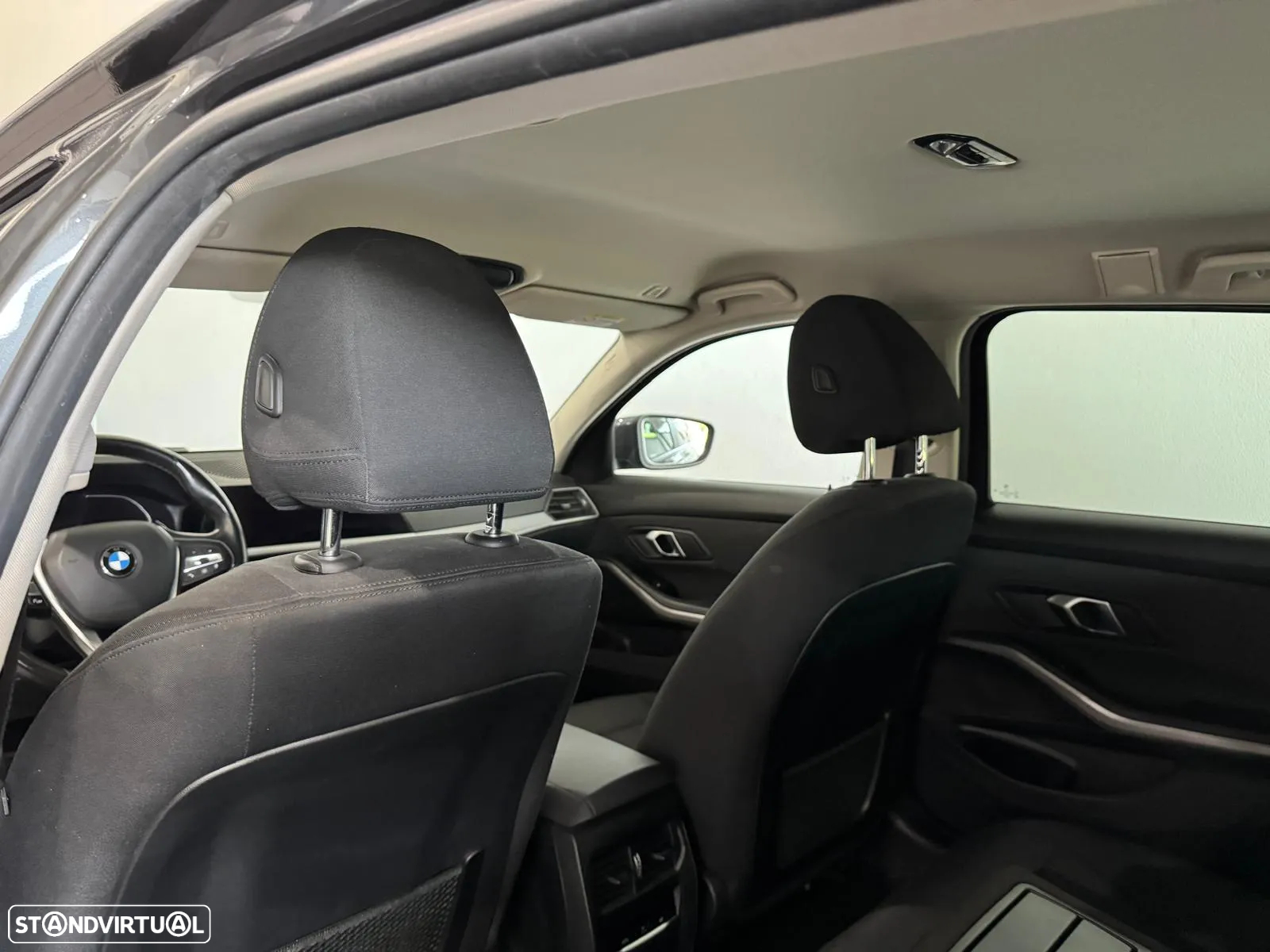 BMW 330 e Touring Pack M Auto - 17