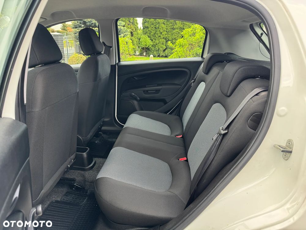 Fiat Punto 1.2 Fresh - 30