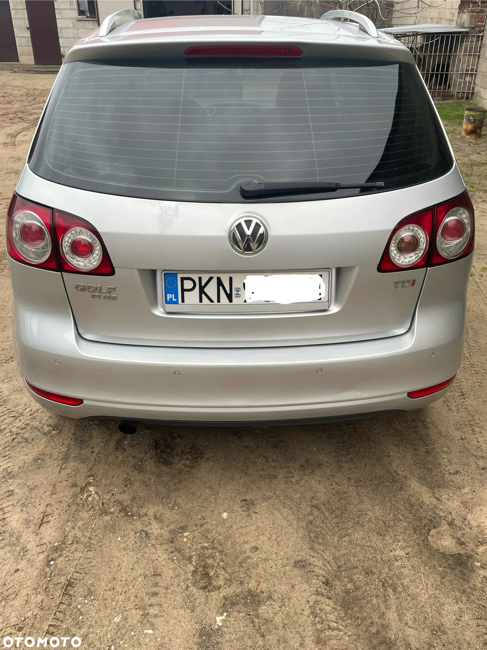 Volkswagen Golf Plus 1.6 TDI DPF Life - 11