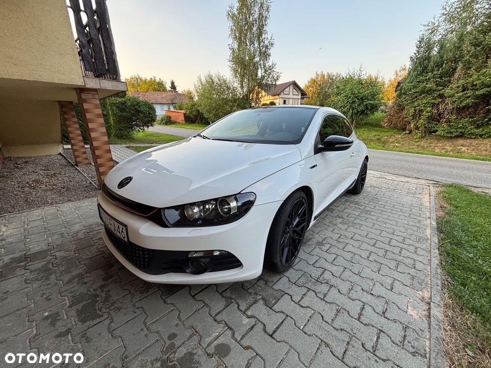 Volkswagen Scirocco 2.0 TDI - 2