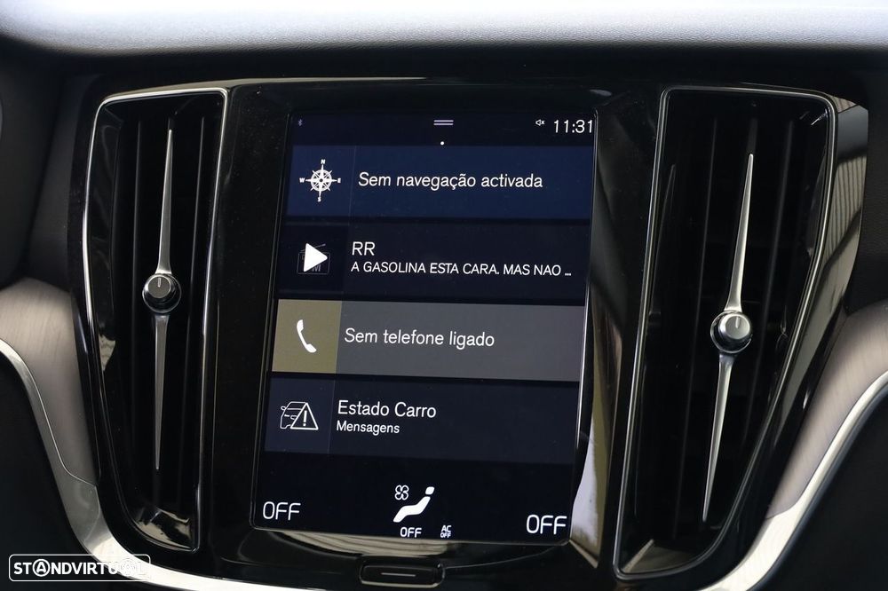 Volvo V60 2.0 B4 Momentum Geartronic - 17