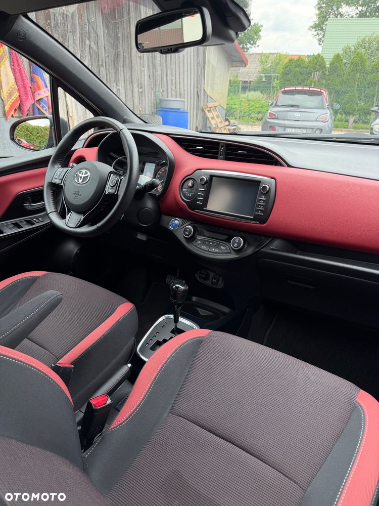 Toyota Yaris - 37