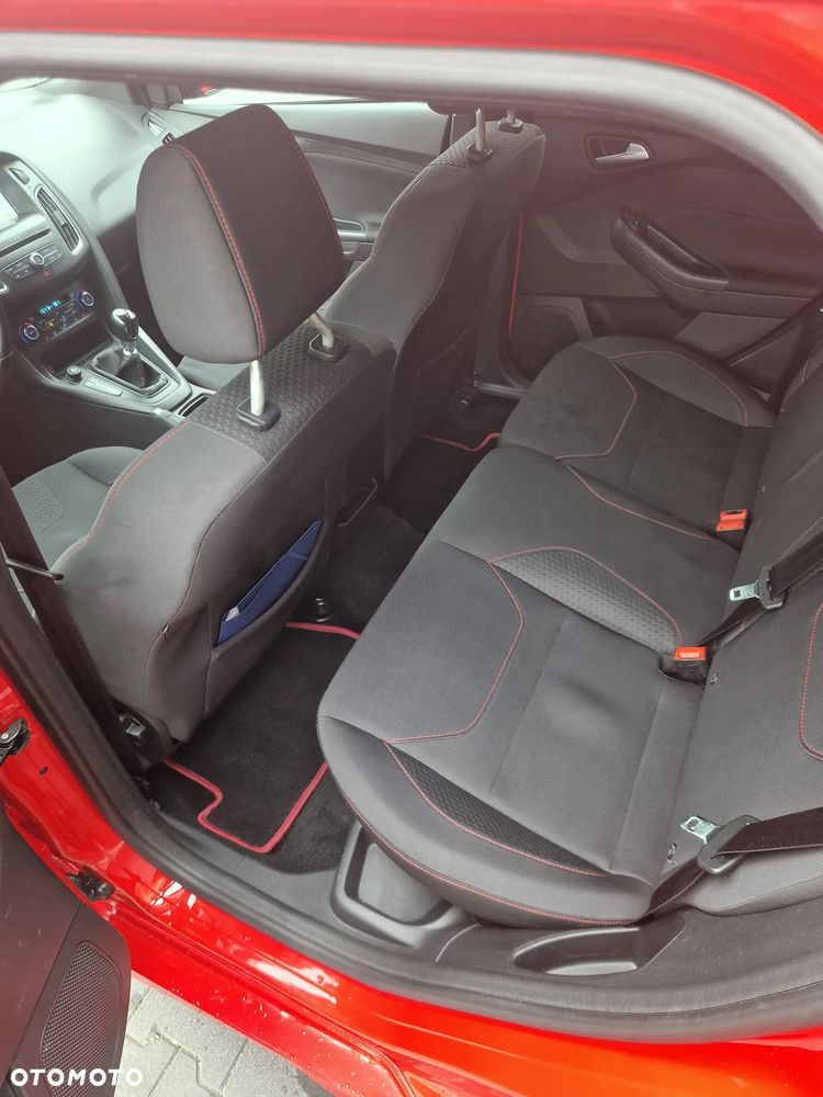 Ford Focus 2.0 TDCi ST-Line Red ASS - 26