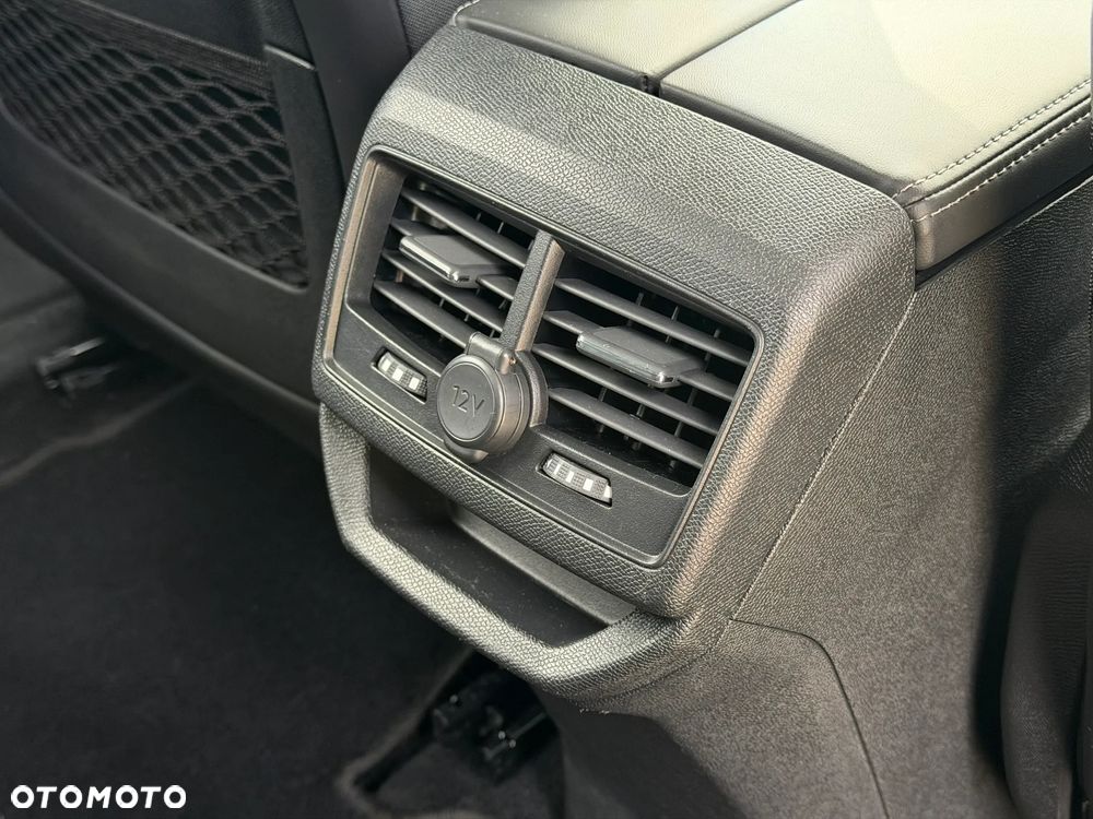 Peugeot 3008 BlueHDi 120 Stop & Start Allure - 36