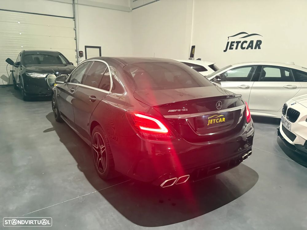 Mercedes-Benz C 300 de T 9G-TRONIC AMG Line - 12