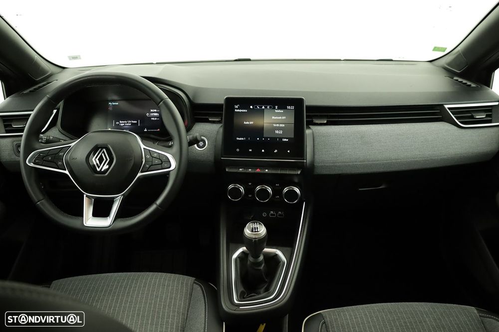 Renault Clio 1.0 TCe Techno Bi-Fuel - 8