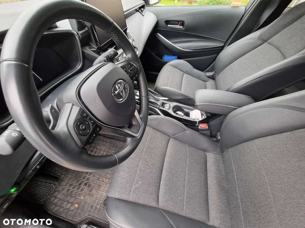 Toyota Corolla 2.0 Hybrid Style - 8