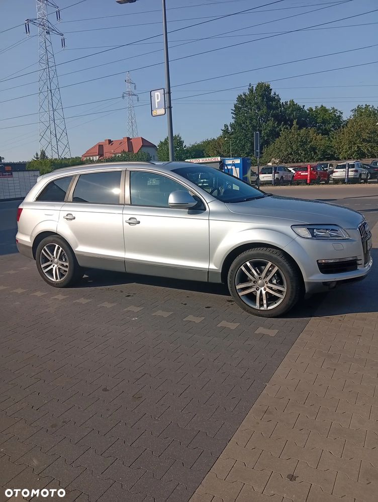 Audi Q7 - 2
