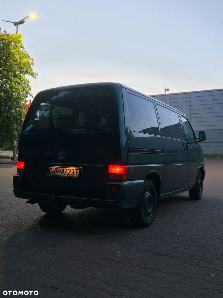 Volkswagen Multivan Standard - 7