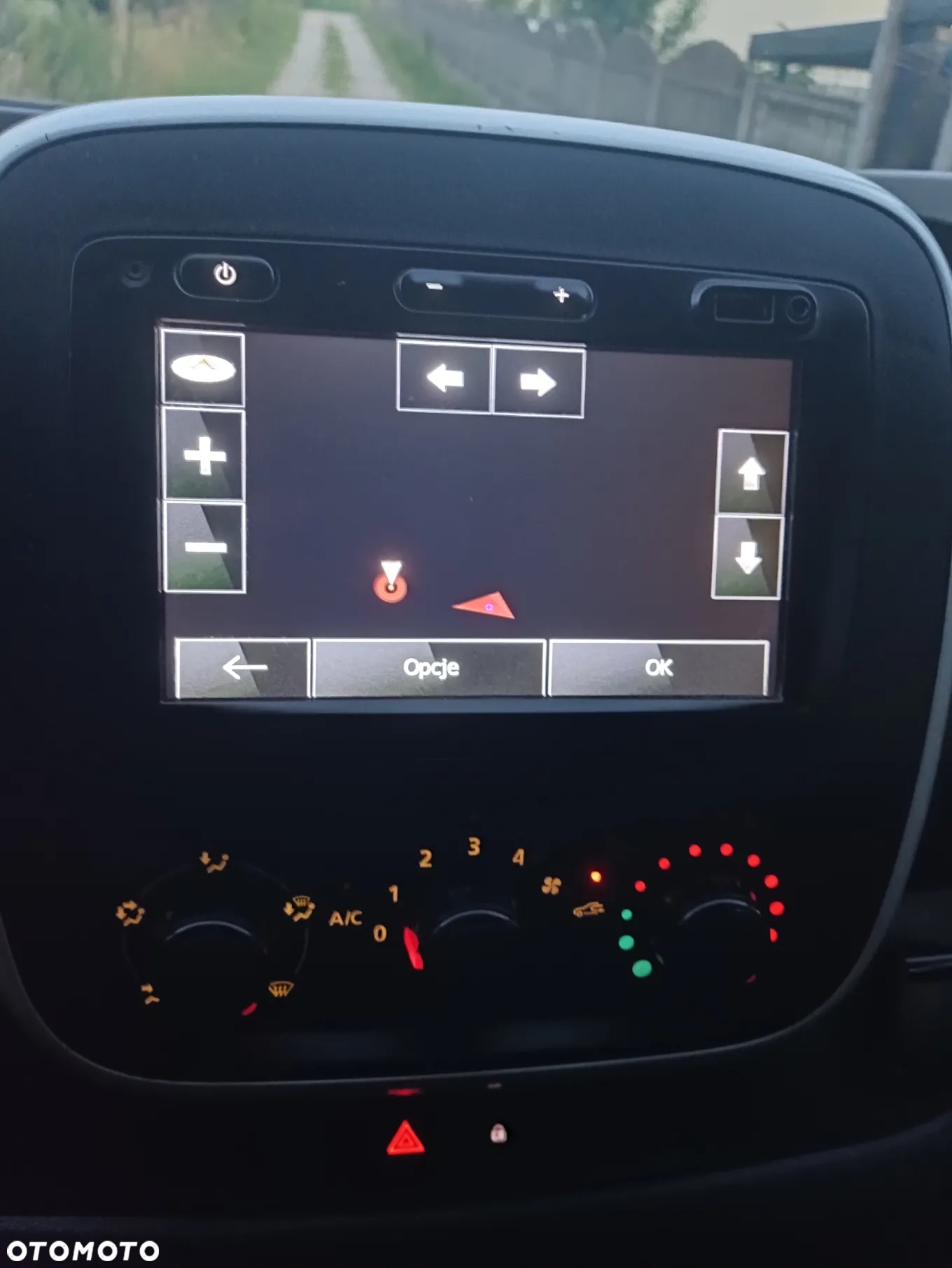 Renault Trafic - 19