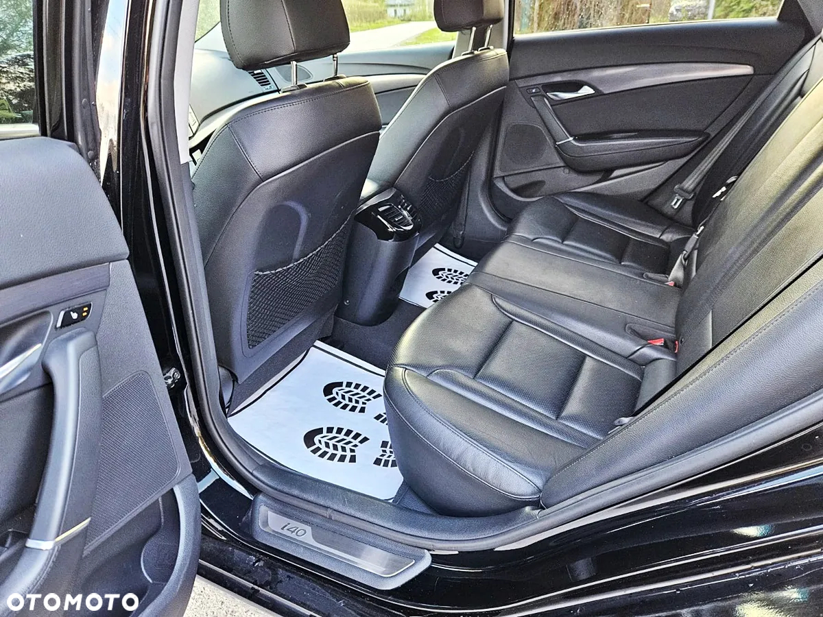 Hyundai i40 2.0 Premium - 16
