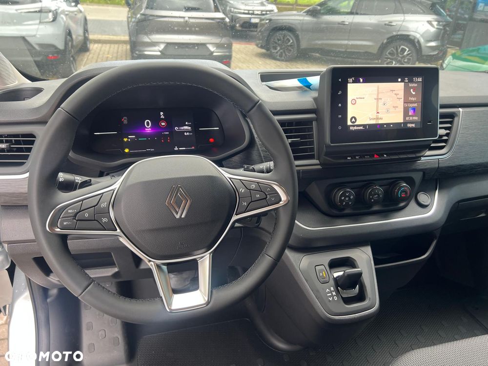 Renault Trafic 2.0 dCi - 8