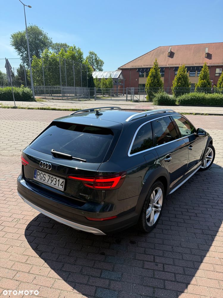 Audi A4 Allroad - 31
