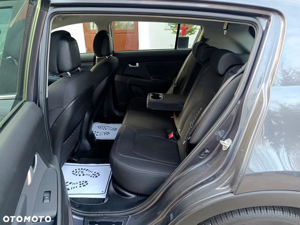 Kia Sportage 1.6 GDI L 2WD - 33