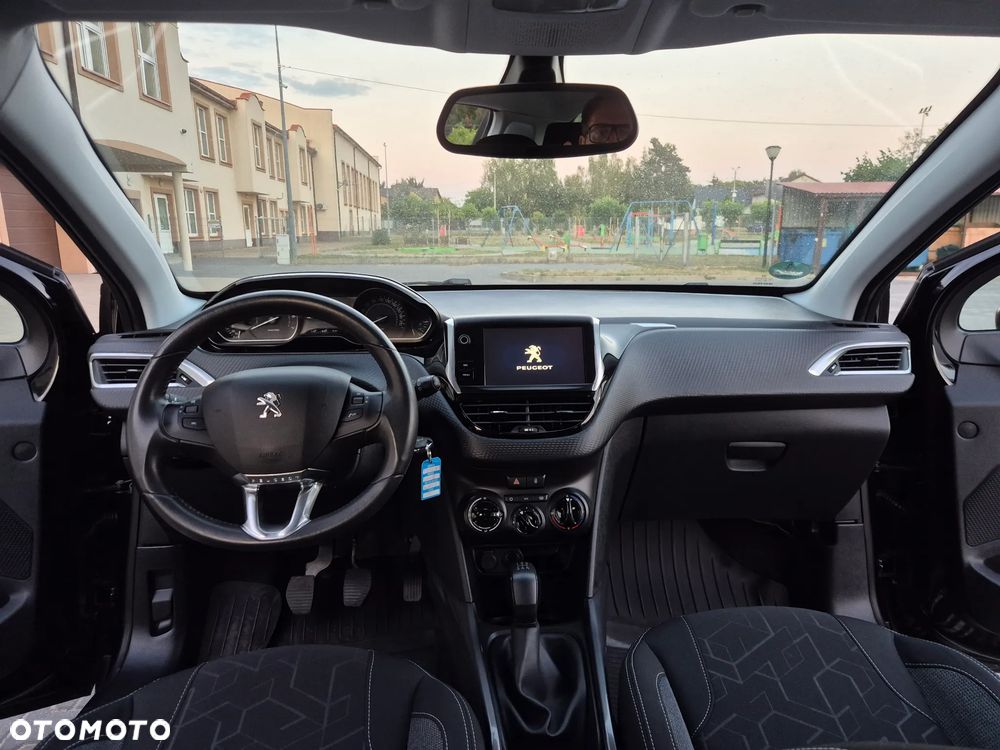 Peugeot 2008 1.2 Pure Tech Access - 8