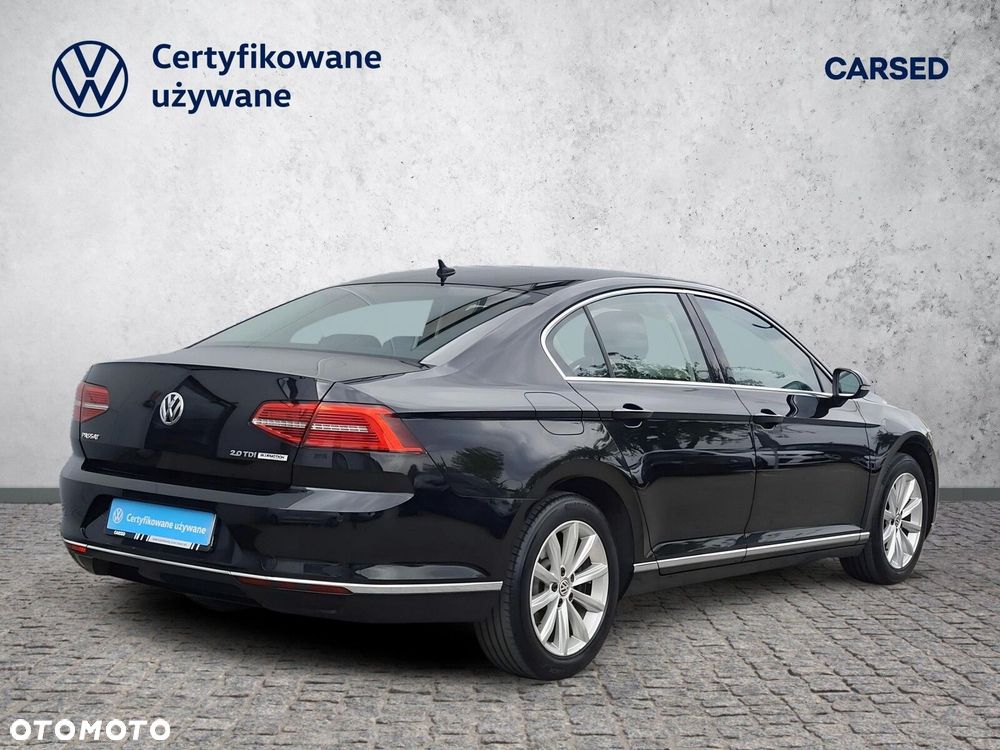 Volkswagen Passat - 7