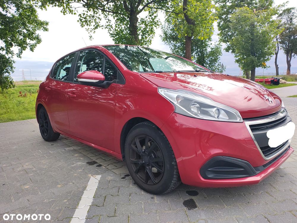 Peugeot 208 - 3