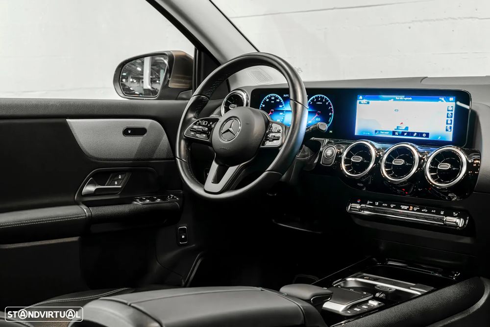 Mercedes-Benz GLA 250 e 8G-DCT Progressive - 13