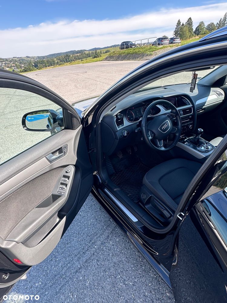 Audi A4 Avant - 8