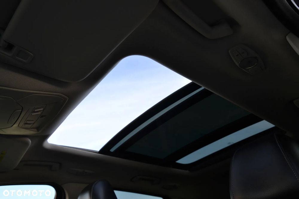 Ford Kuga 2.0 TDCi FWD Titanium - 7