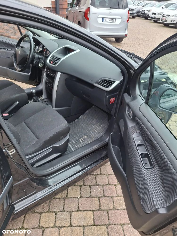 Peugeot 207 ver-1-6-16v-sporty - 12