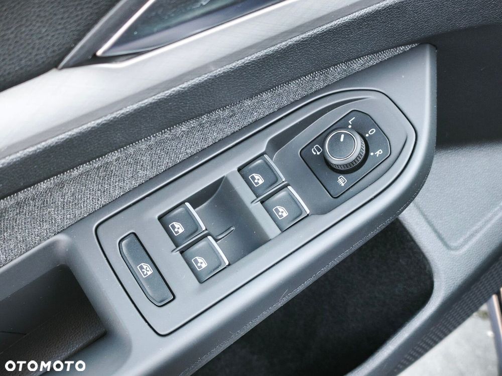 Volkswagen Golf Variant 2.0 TDI Life - 21