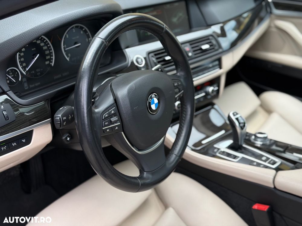 BMW Seria 5 525d xDrive Aut. - 15