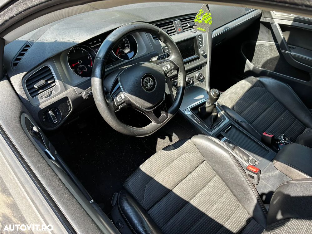 Volkswagen Golf 2.0 TDI BMT Highline - 4