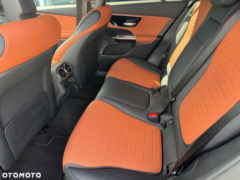 Mercedes-Benz GLC 200 mHEV 4-Matic AMG Line - 12