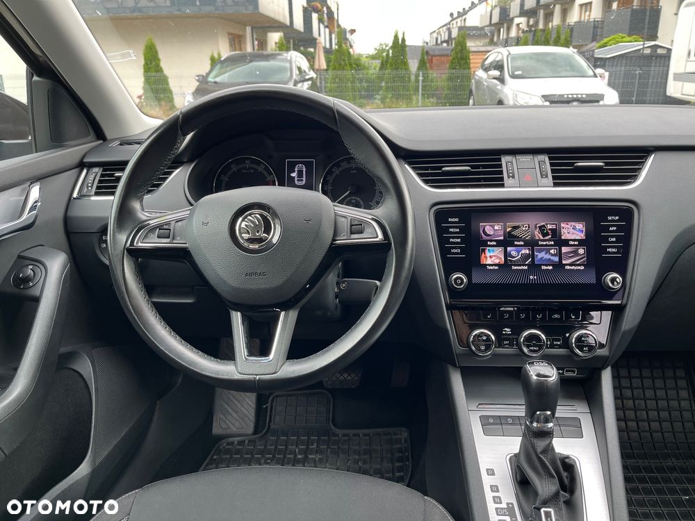 Skoda Octavia 1.4 TSI Ambition DSG - 25