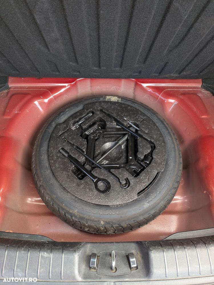 Kia Ceed - 12
