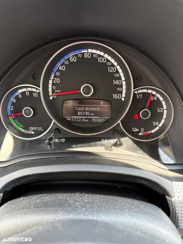 Volkswagen up! Max - 11