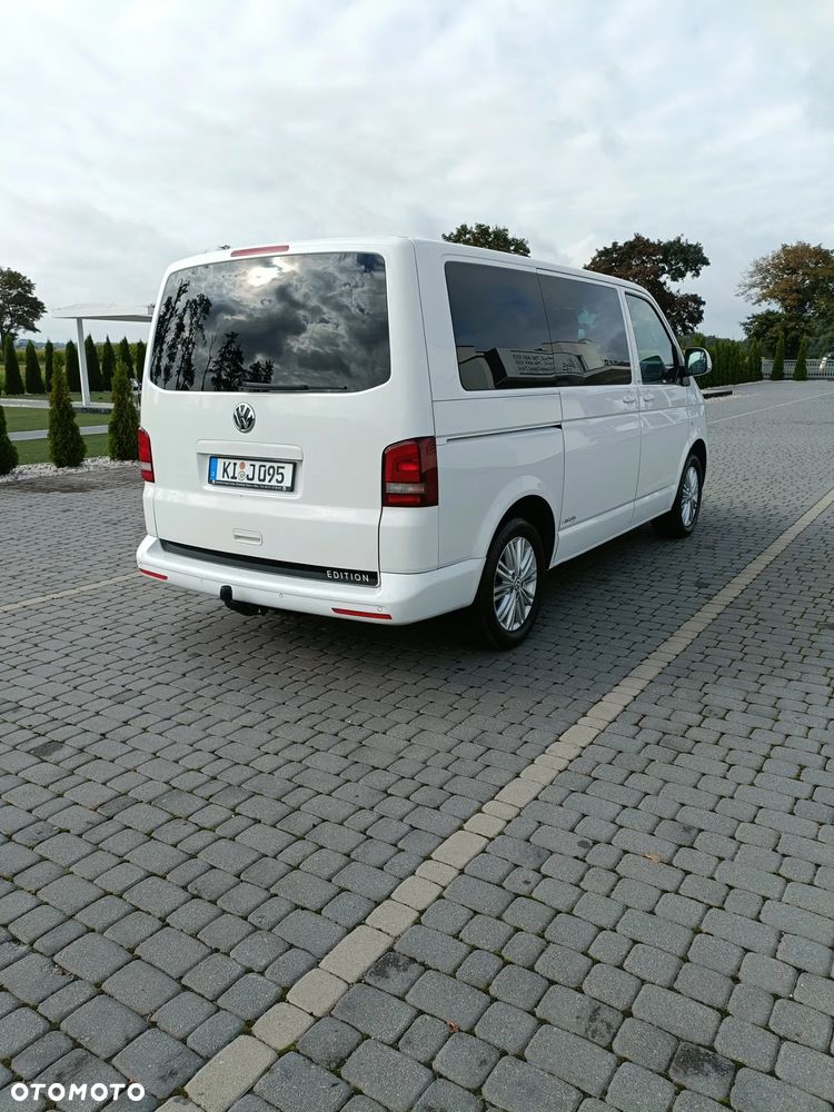 Volkswagen Multivan - 13