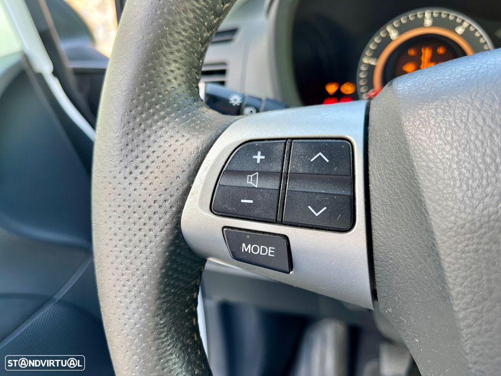 Toyota Auris 1.4 D-4D ACtive+AC - 38