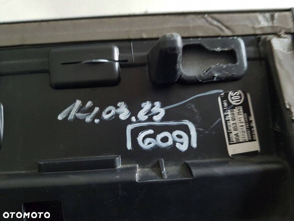 audi q5 17^ listwa drzwi prawy przód 80a853960b - 3