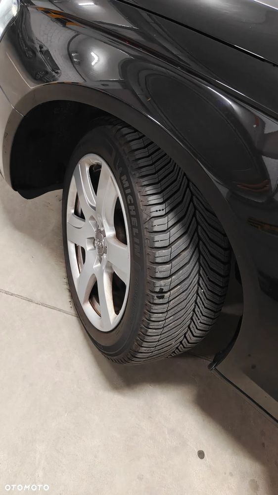 Audi A4 Avant 2.0 TDI DPF Ambiente - 23