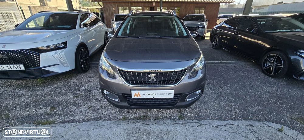 Peugeot 2008 1.2 PureTech Style - 3