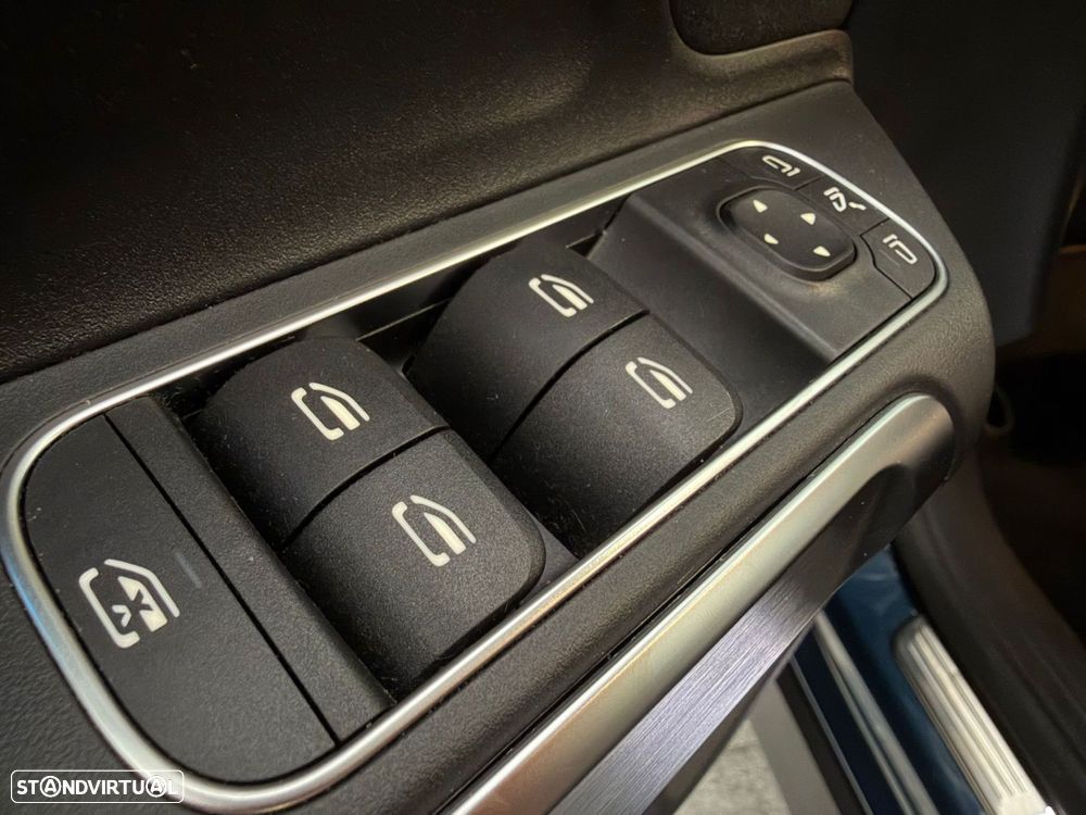 Mercedes-Benz GLB 200 AMG Line - 18
