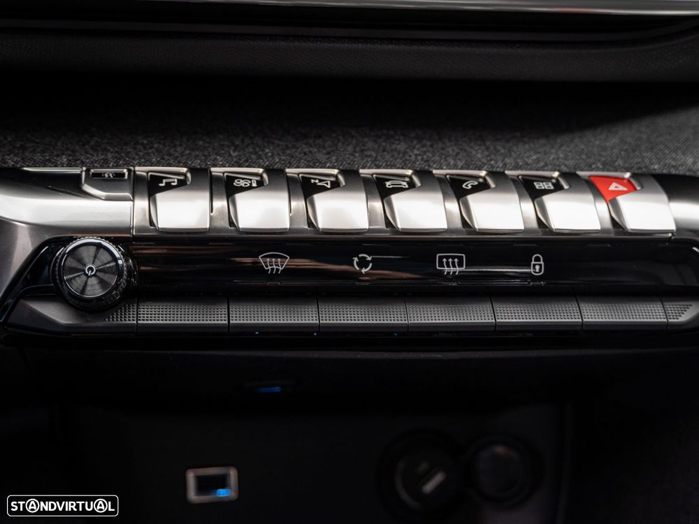 Peugeot 3008 1.5 BlueHDi Allure - 18