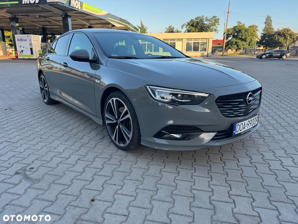 Opel Insignia 2.0 BiTurbo D 4x4 Automatik Ultimate Exclusive - 9