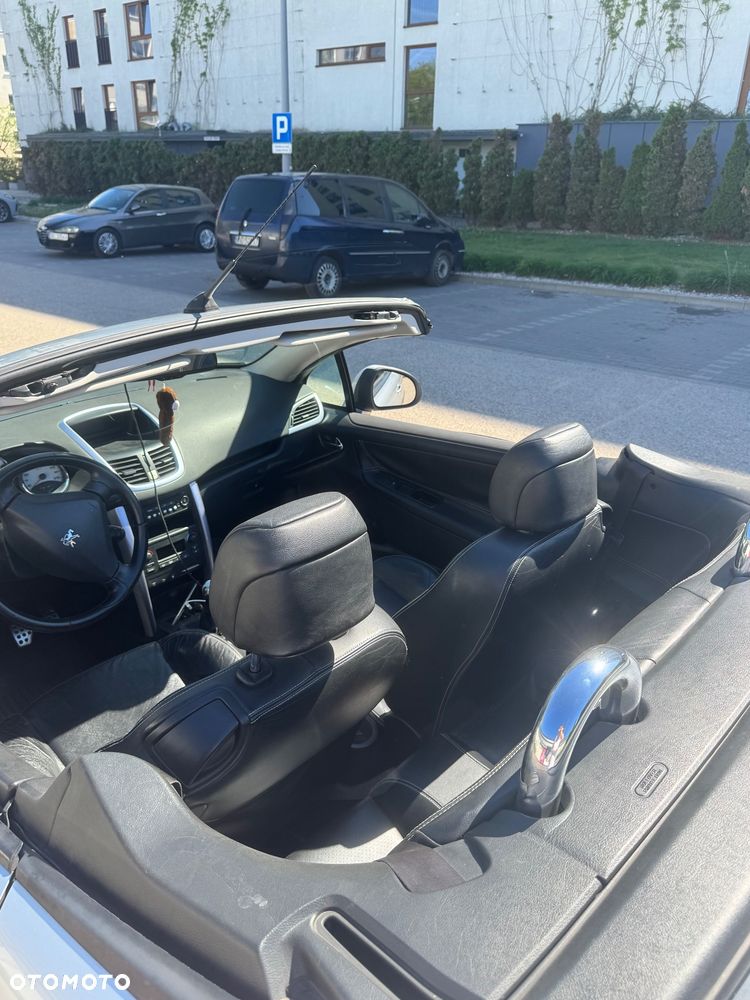 Peugeot 207 CC - 4