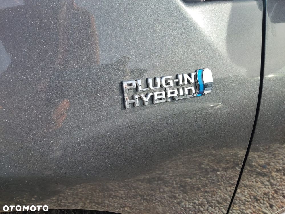 Toyota Prius - 22