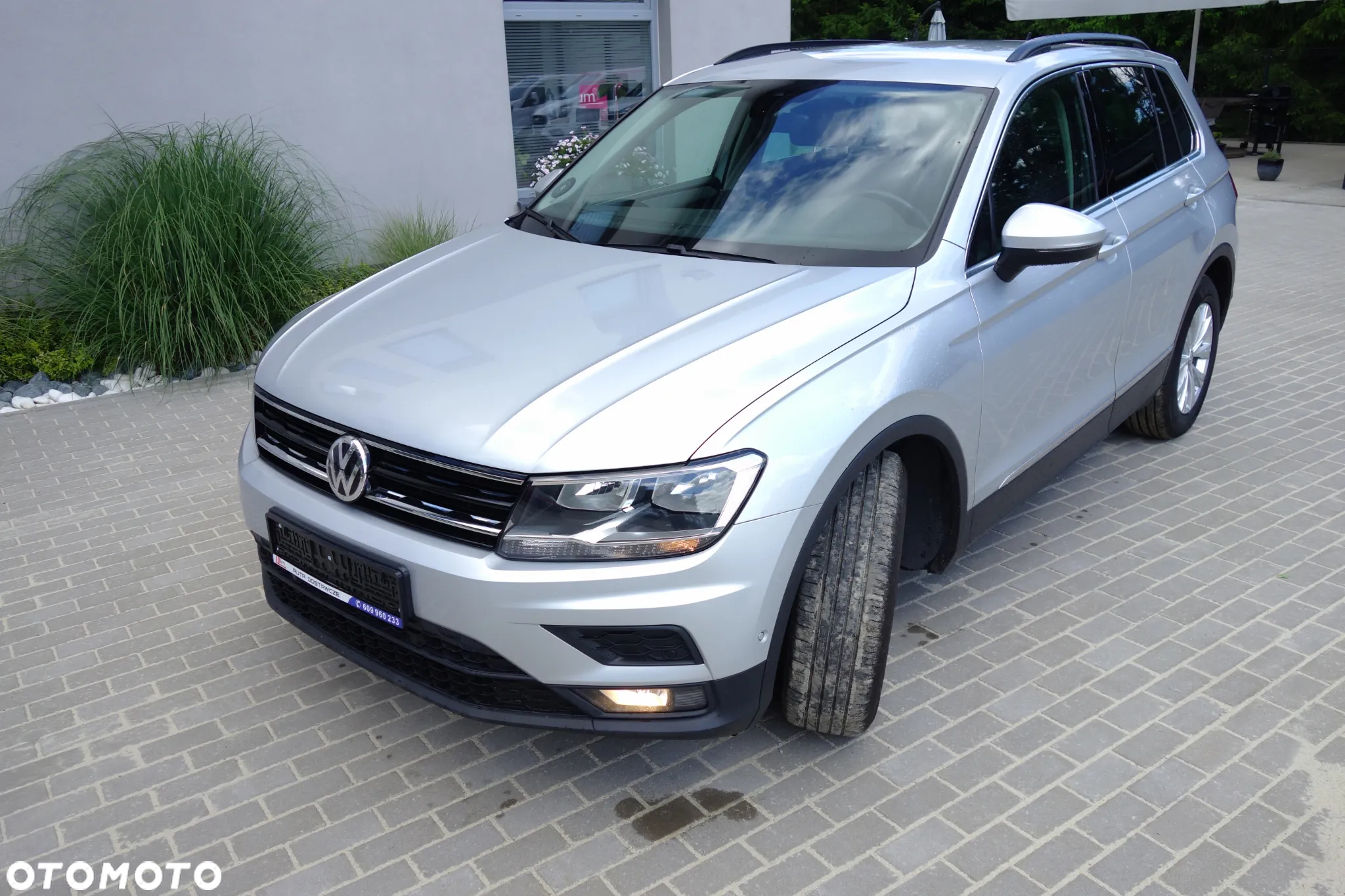 Volkswagen Tiguan - 24