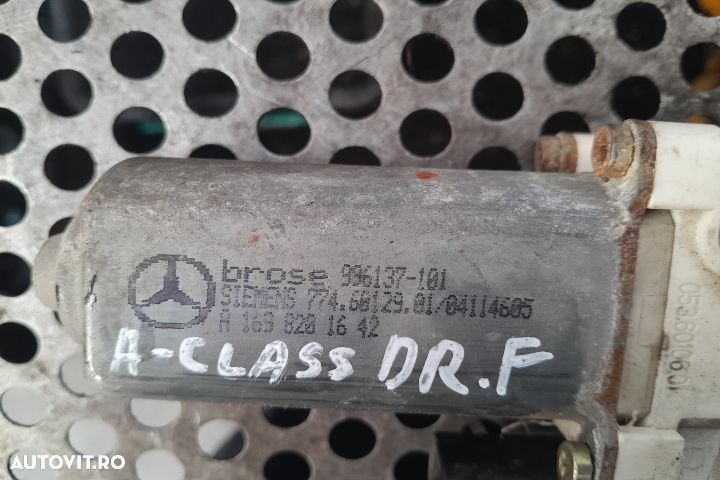 Motoras macara geam fata dreapta A1698201642 Mercedes-Benz A-Class W1 - 1