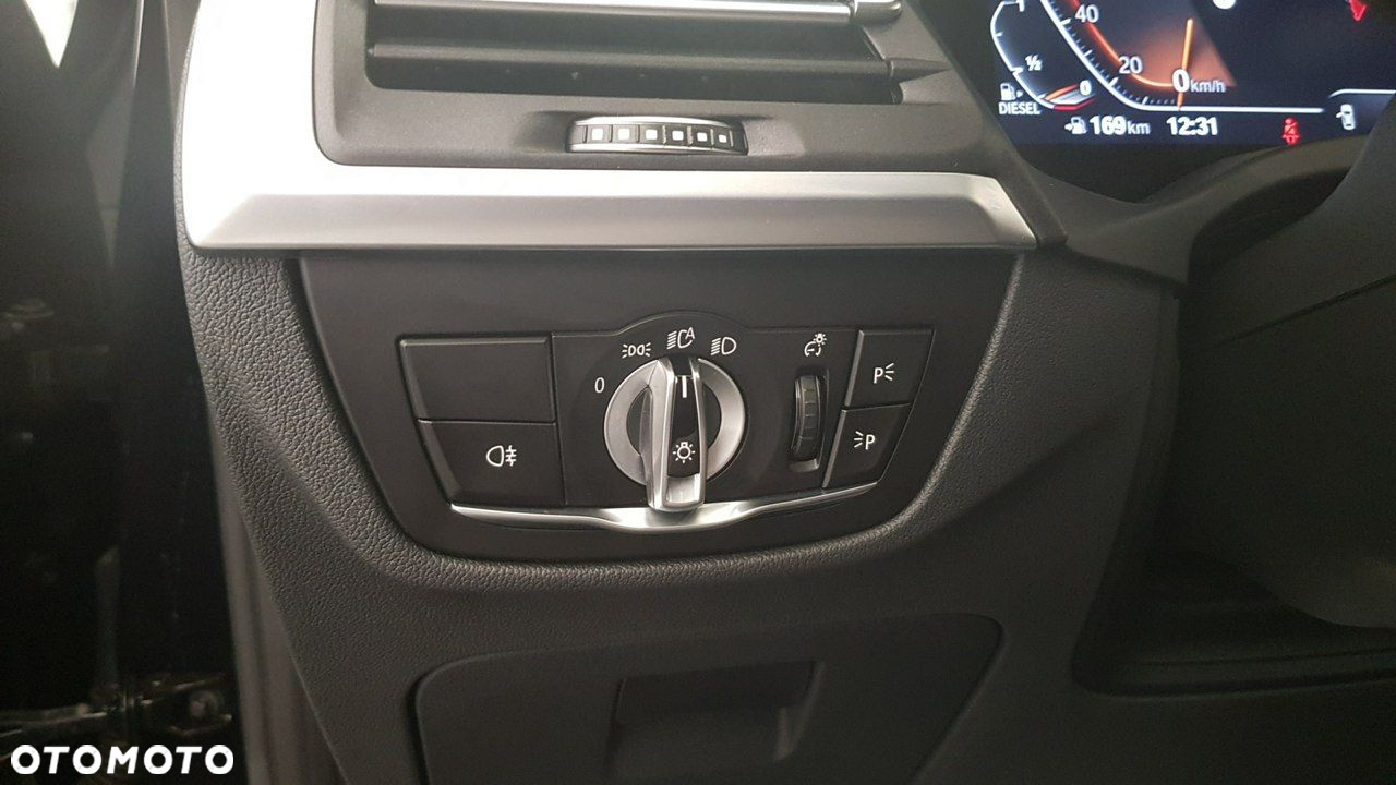 BMW X3 - 32